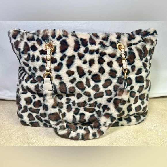 Juicy Couture Fuzzy Leopard Tote Bag!! - Picture 2 of 11
